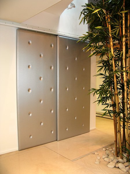 14 PORTES COULISSANTES GAINEES.JPG